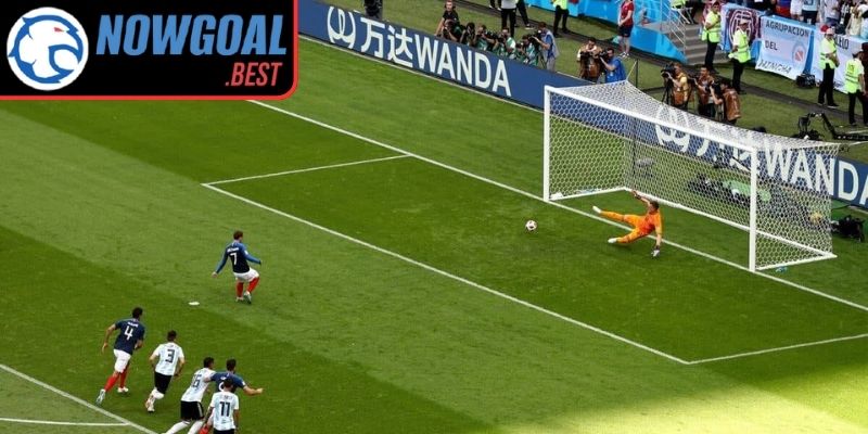 Penalty và bàn thắng đầu tiên